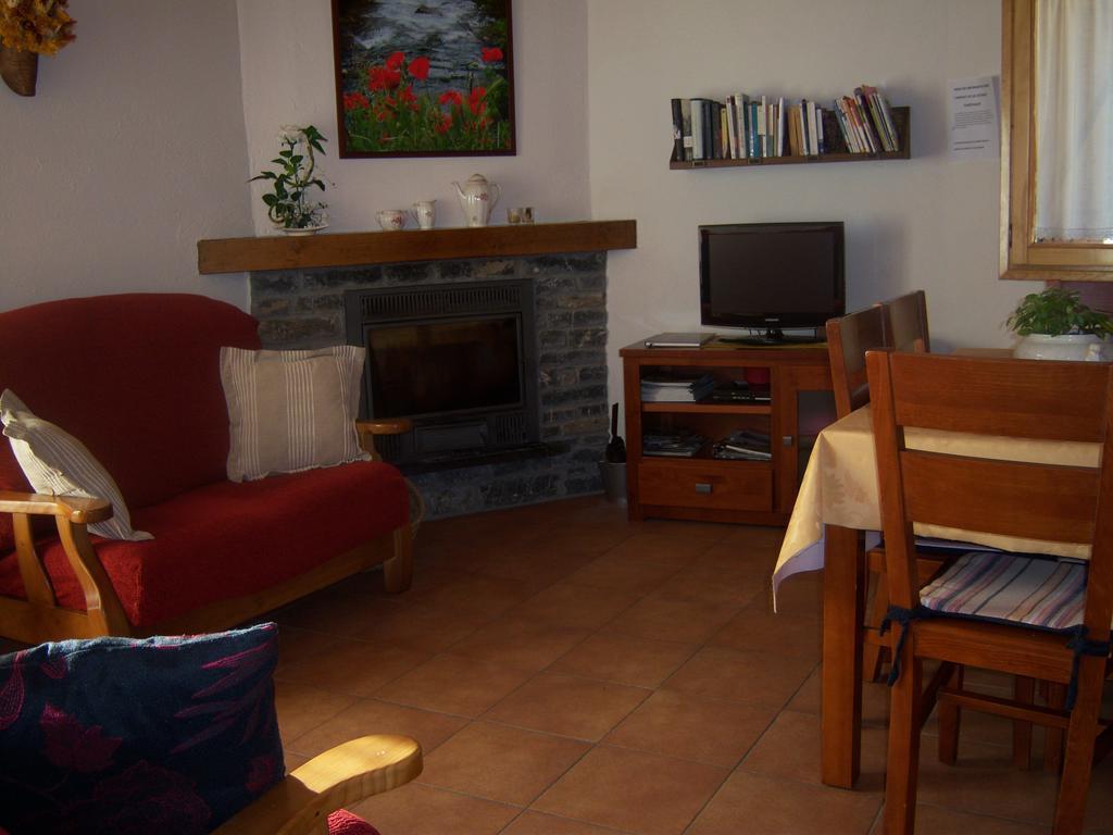 Casa Rogel Guest House Llesuy Exterior photo